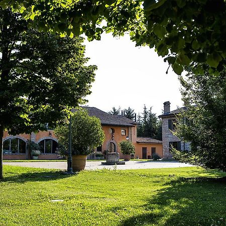 Relais Cascina Scottina Casa de hóspedes Cadeo Exterior foto
